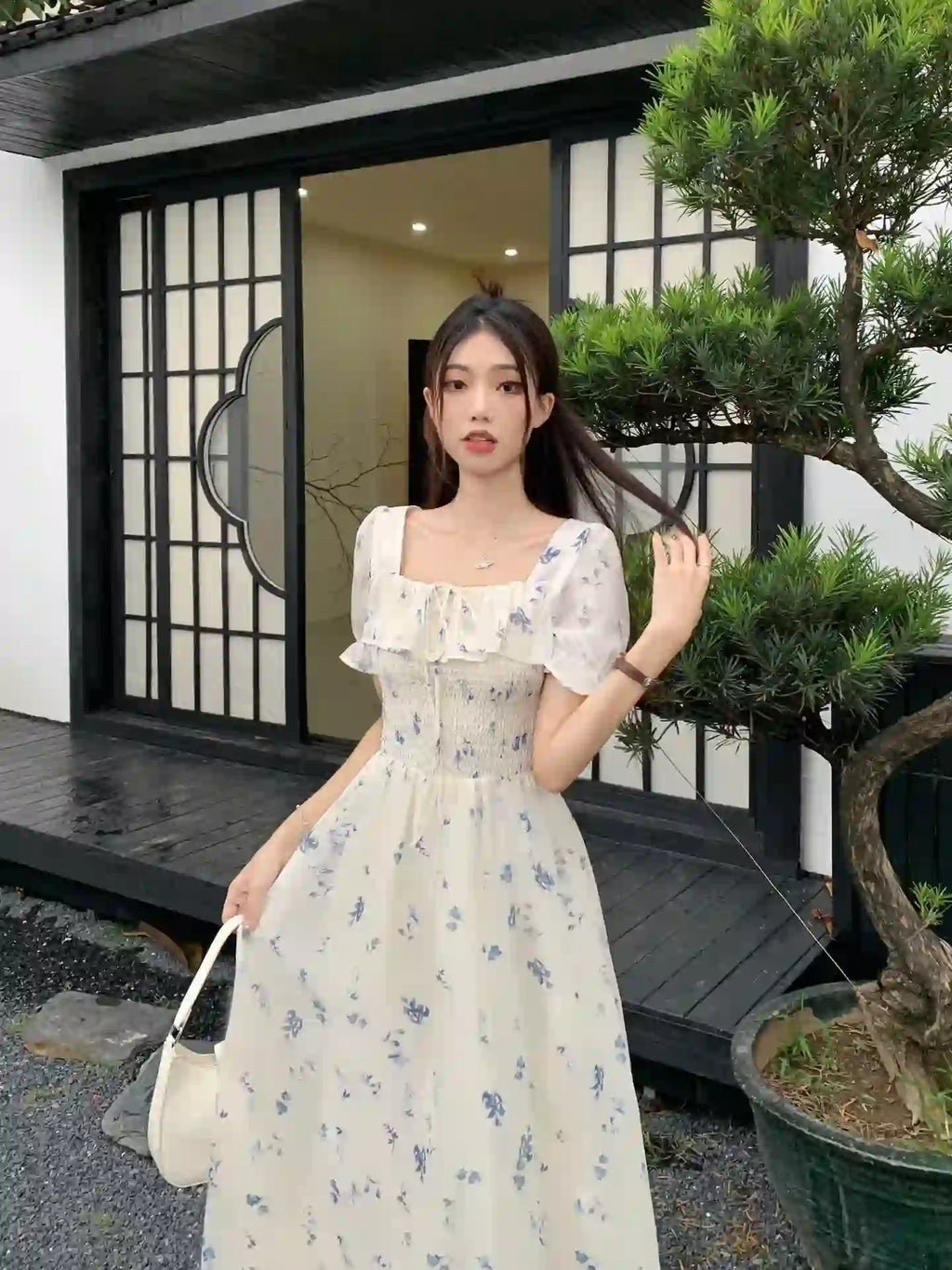 Blue Floral Chiffon Vacation Dress for Women Dubai UAE elegant floral chiffon dress for beach vacations summer outings and casual wear