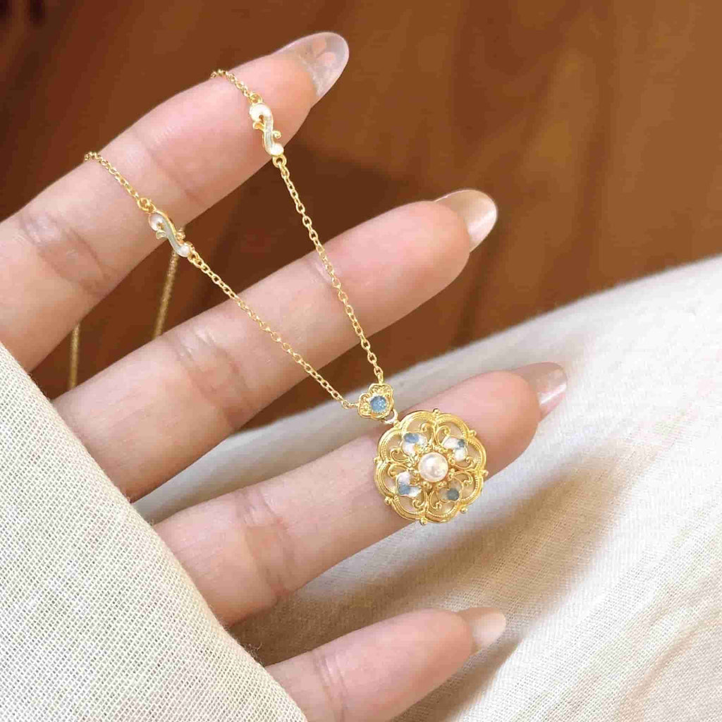 Chinese Style Retro Enamel Floral Pearl Clavicle Necklace Dubai UAE elegant vintage floral pearl necklace for women luxury jewelry