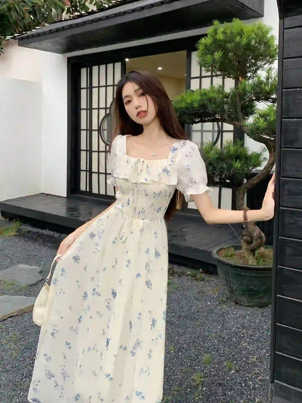 Blue Floral Chiffon Vacation Dress for Women Dubai UAE elegant floral chiffon dress for beach vacations summer outings and casual wear