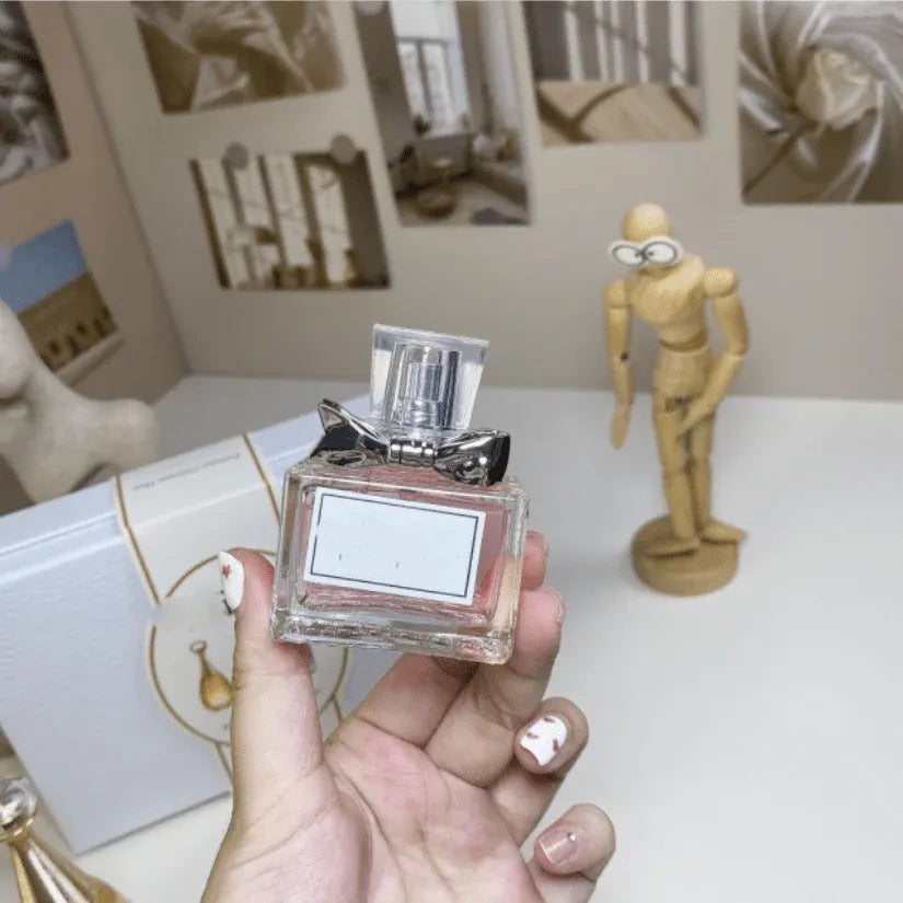 Dior Mini Perfume Gift Set for Women Dubai UAE luxury women's mini perfume gift set with elegant designer fragrances for everyday wear and special occasions