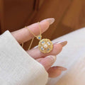 Chinese Style Retro Enamel Floral Pearl Clavicle Necklace Dubai UAE elegant vintage floral pearl necklace for women luxury jewelry
