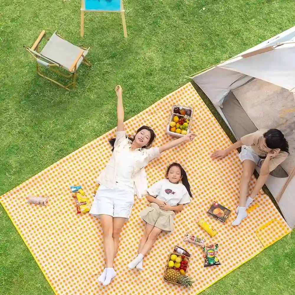 Waterproof Outdoor Picnic Blanket and Camping Mat Dubai UAE waterproof picnic blanket for camping beach park travel and outdoor family activities