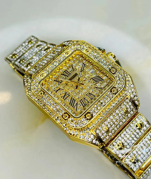 Luxury Gold Women’s Watch – Elegant Style